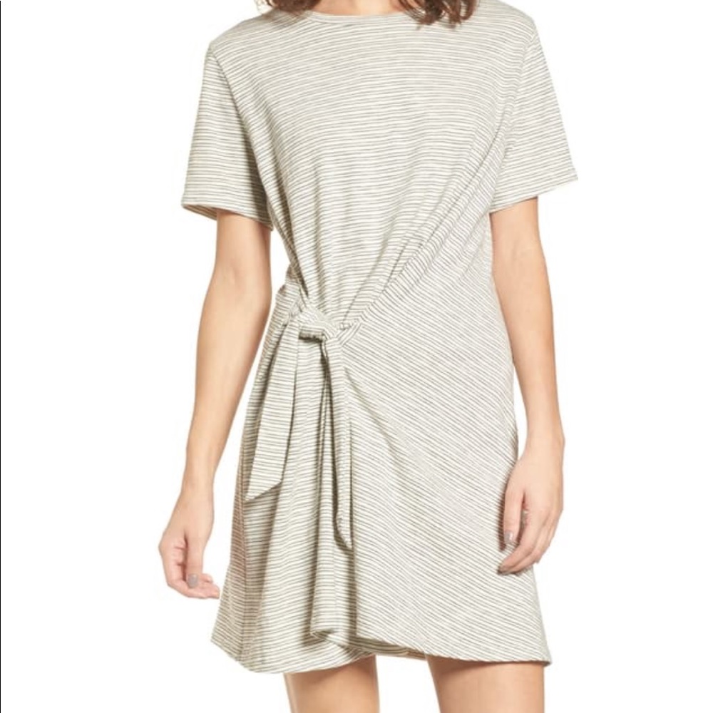 Front tie dress